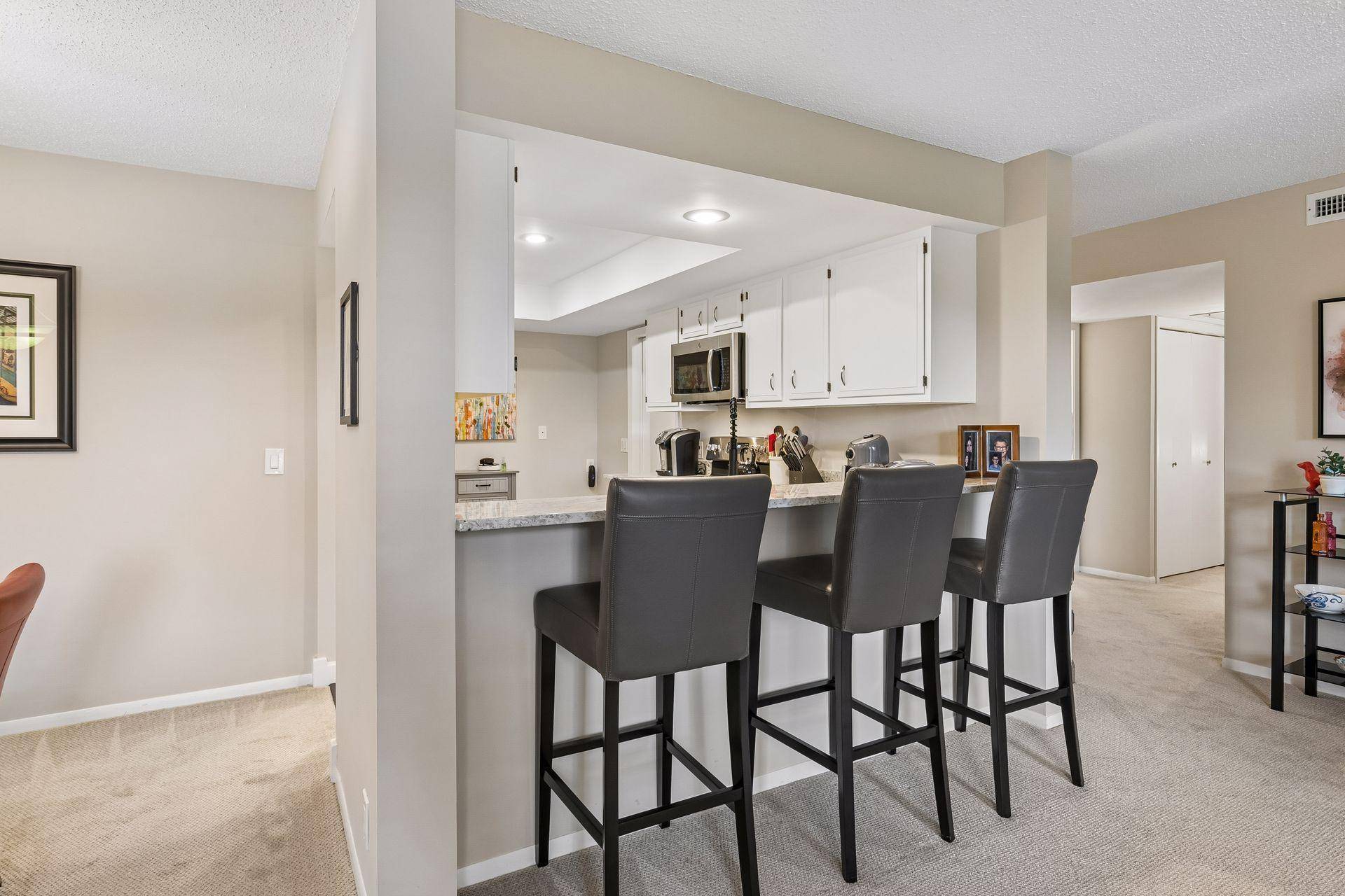9700 Portland AVE S #223, Bloomington, MN 55420