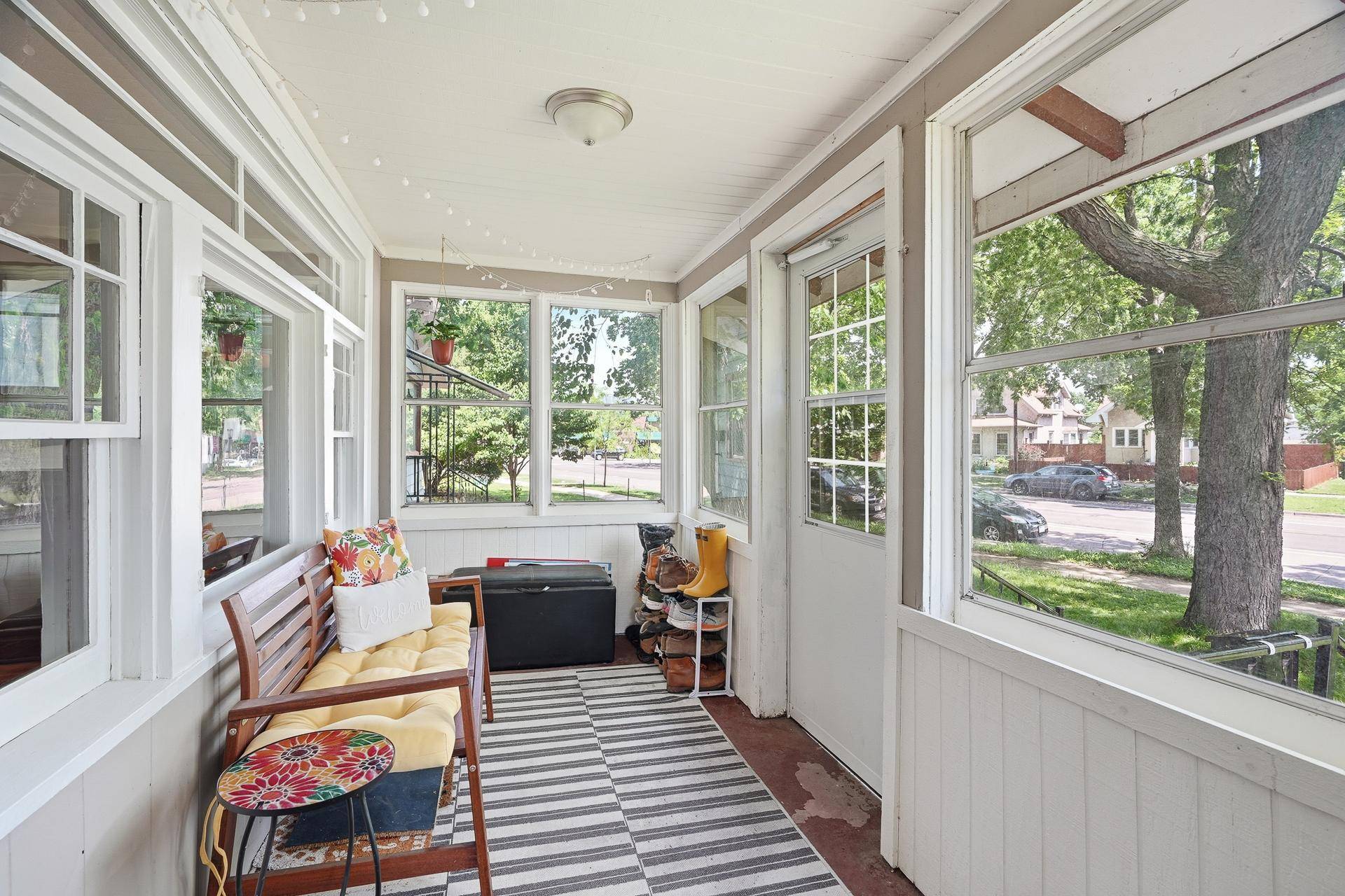 4220 Minnehaha AVE, Minneapolis, MN 55406