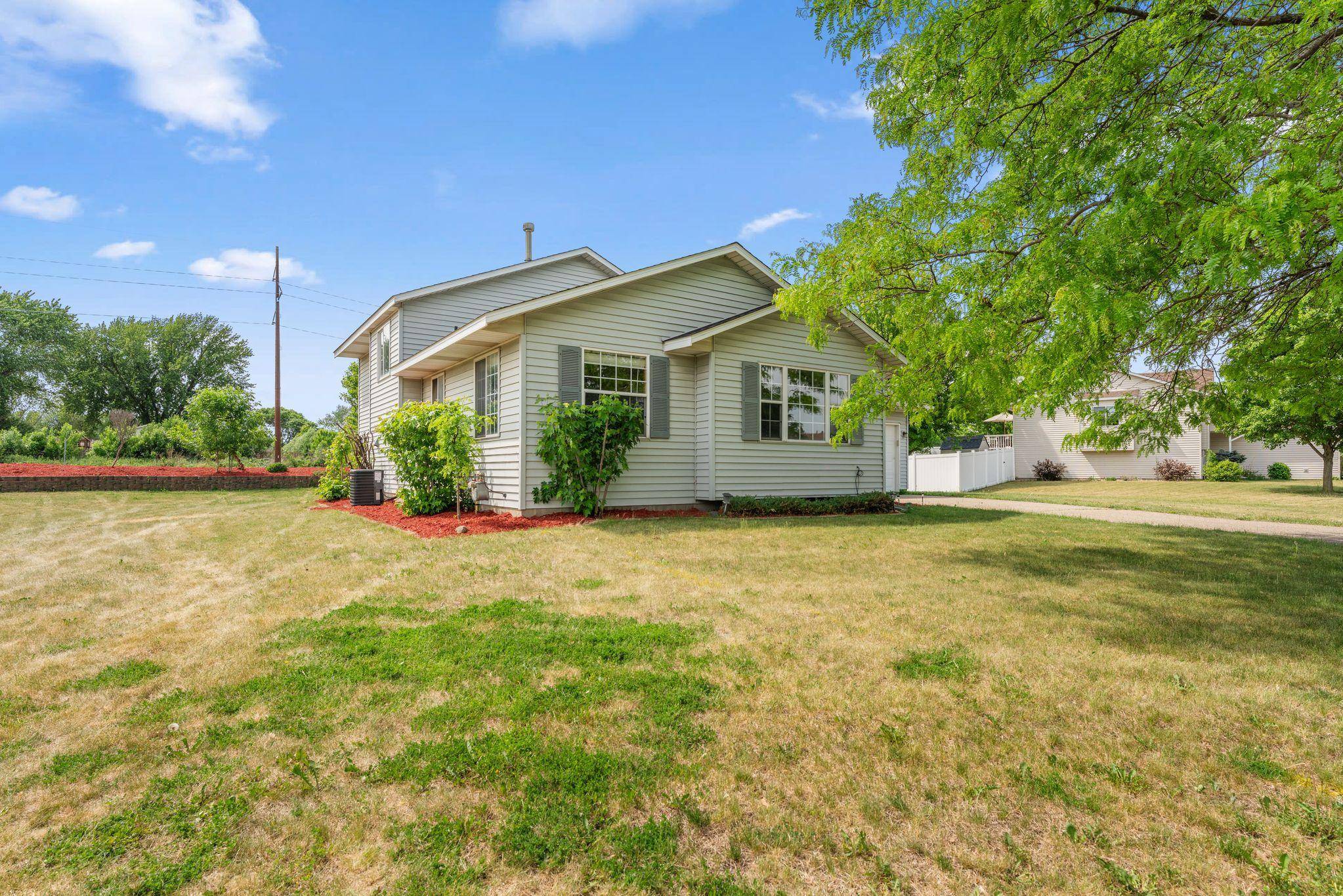 14739 Delmar CT, Rosemount, MN 55068