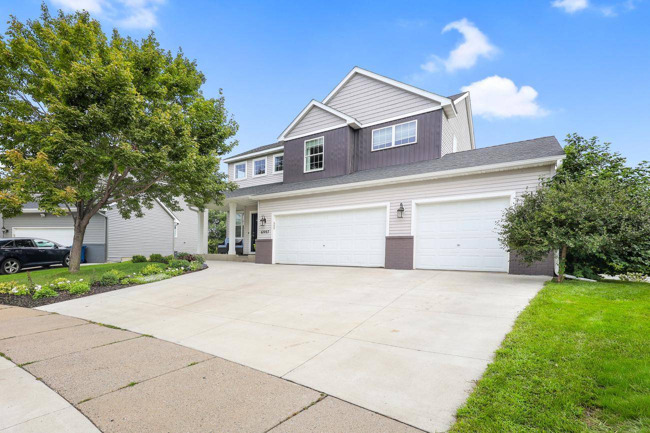 6997 Edington CIR, Shakopee, MN 55379