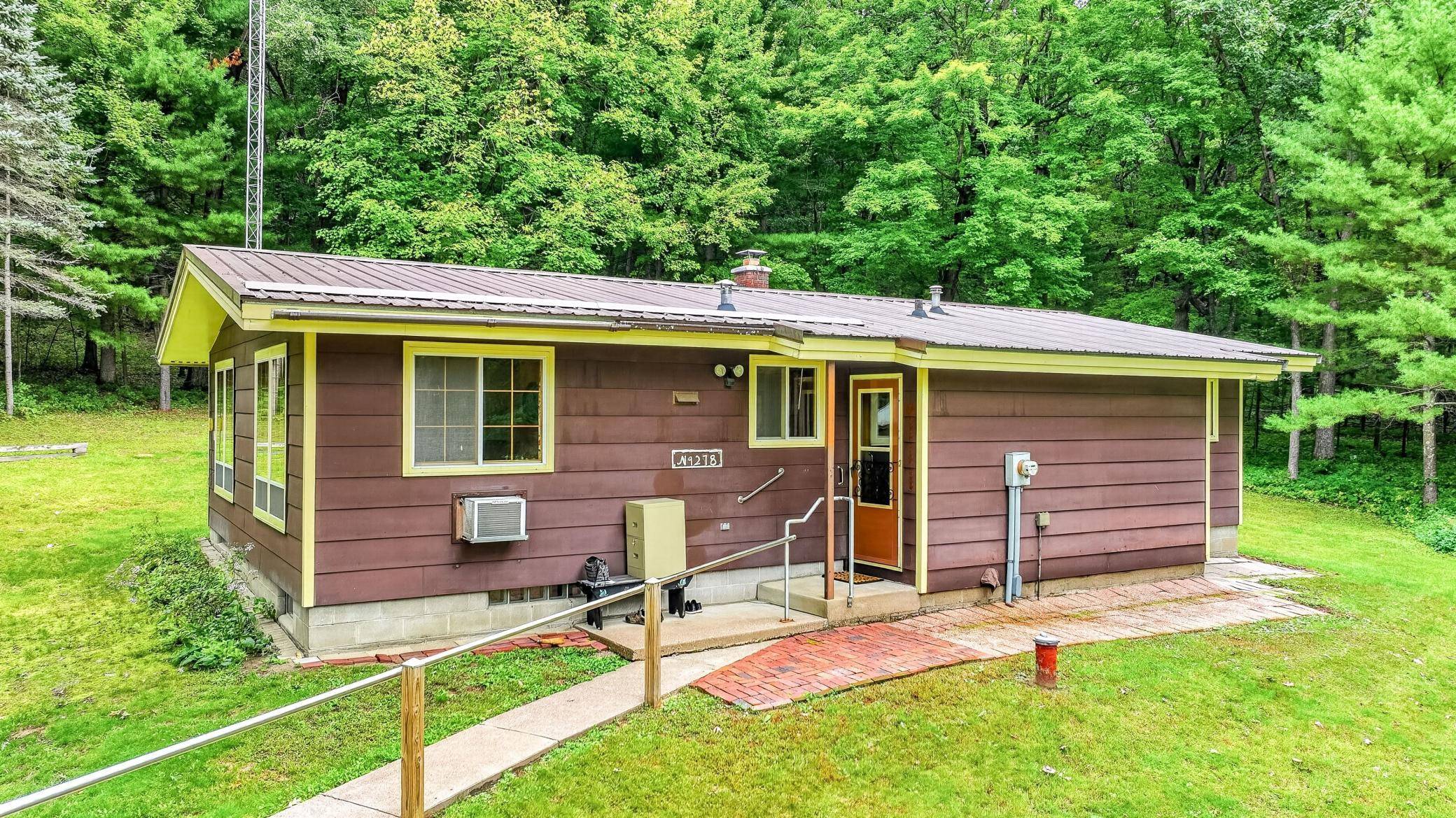 N9278 State Road 25, Colfax, WI 54730
