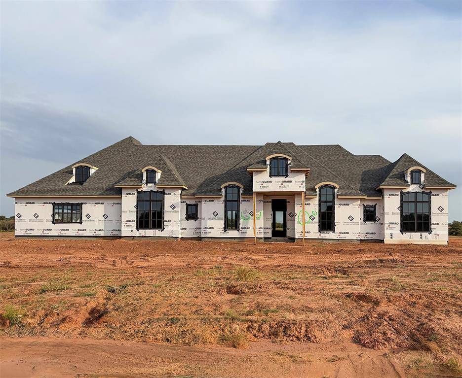 9309 Whispering Pines LN, Arcadia, OK 73007