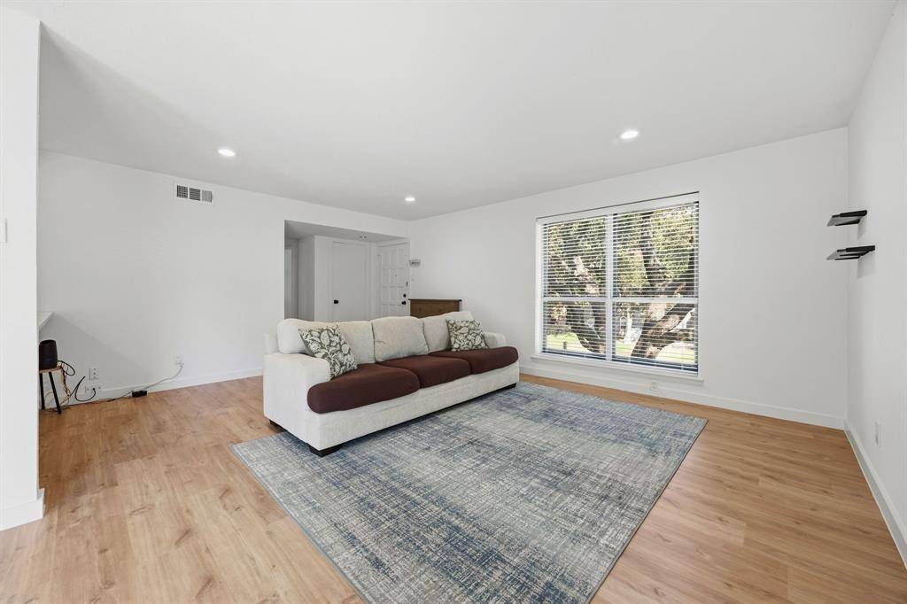 6060 Birchbrook Drive #262, Dallas, TX 75206