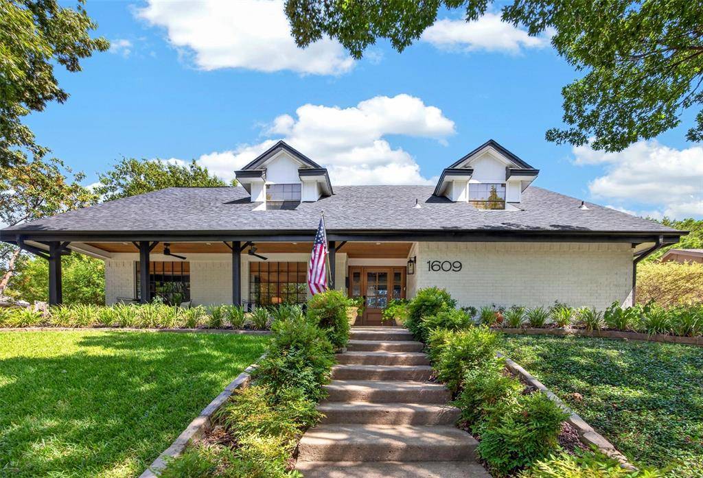 1609 Ems Road W, Fort Worth, TX 76116