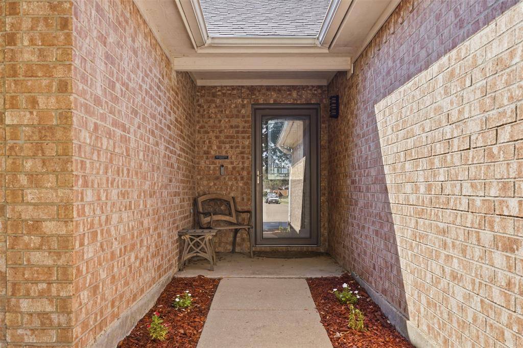 1930 Livingston Lane, Little Elm, TX 75068
