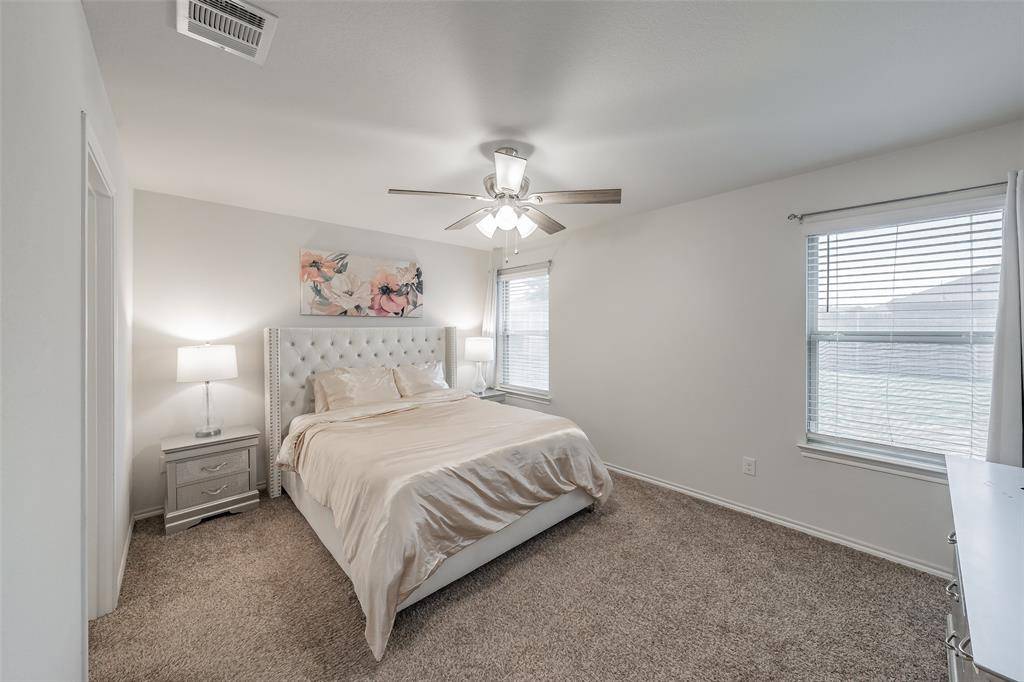 716 Alton Drive, Aubrey, TX 76227