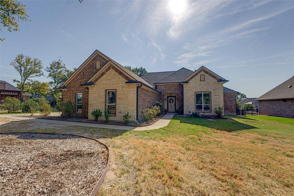 101 Lighthouse Lane, Mabank, TX 75143