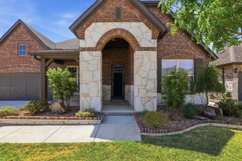 304 Kellan Court, Hickory Creek, TX 75065