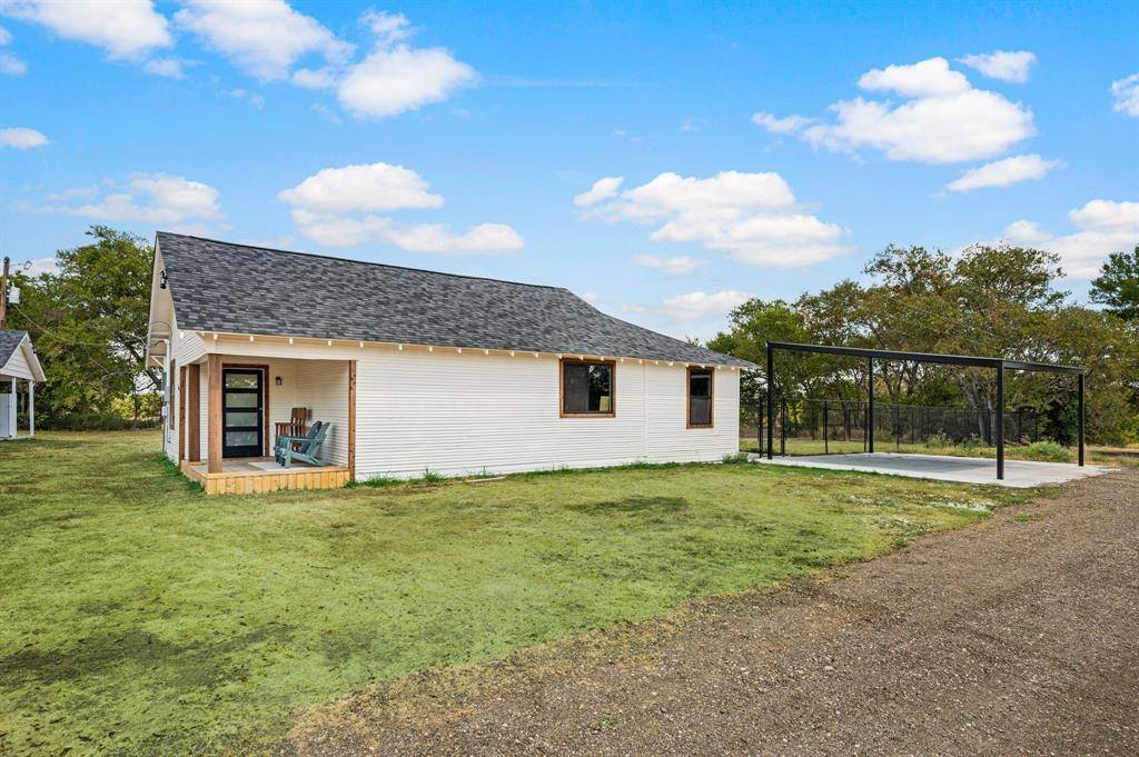 1700 Marti Drive, Burleson, TX 76028