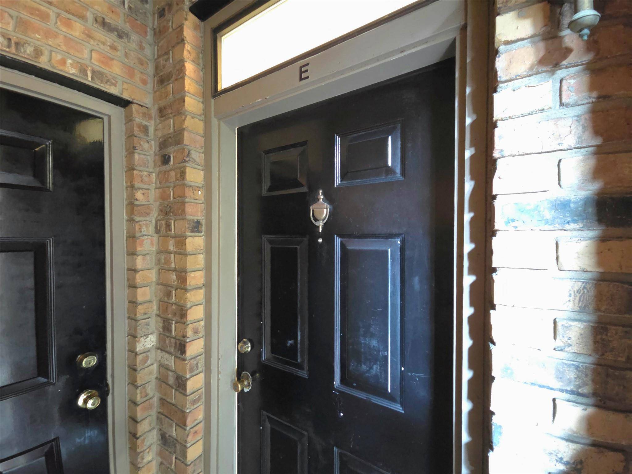 505 W 18th ST #E, Austin, TX 78701