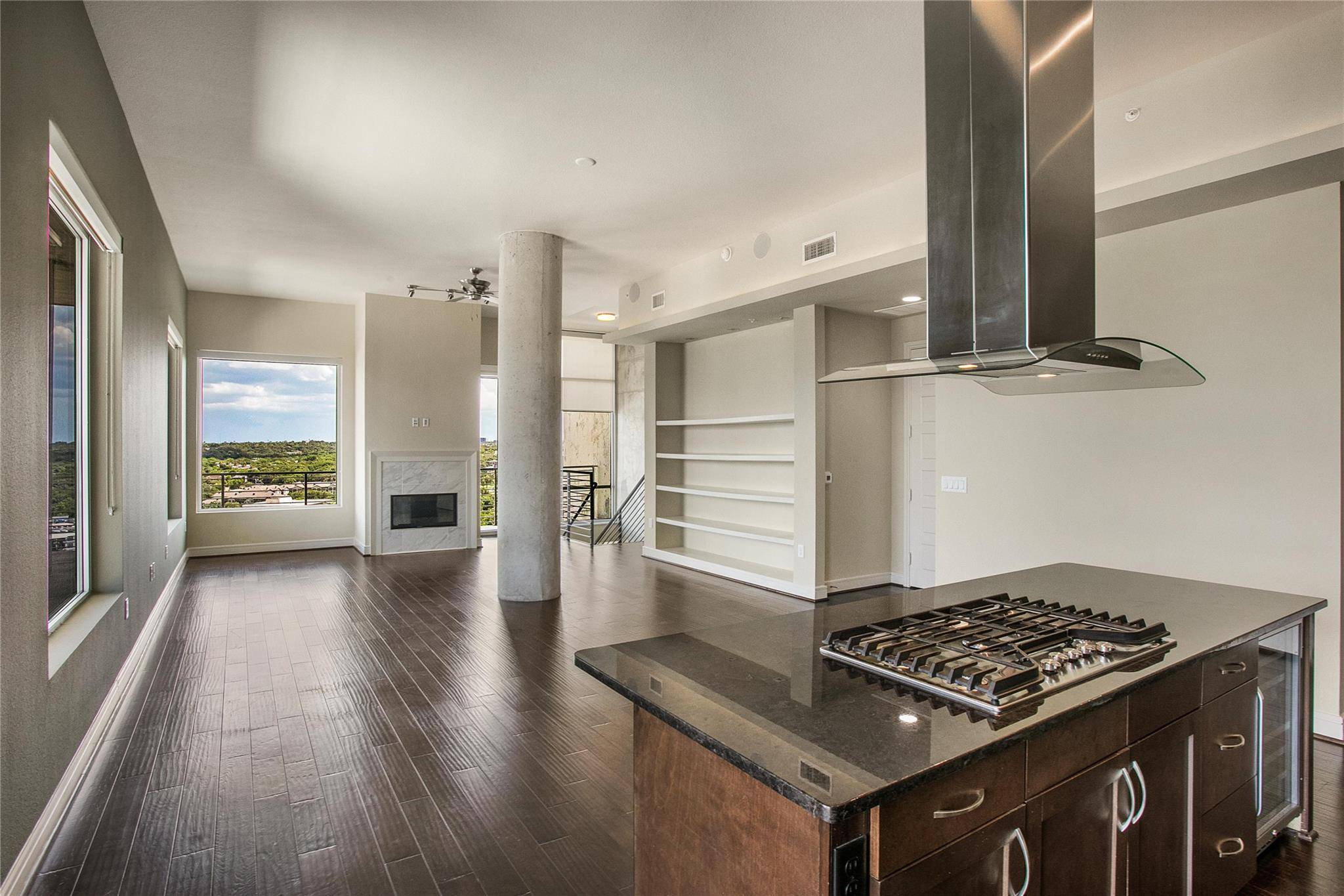 214 Barton Springs RD #1910, Austin, TX 78704