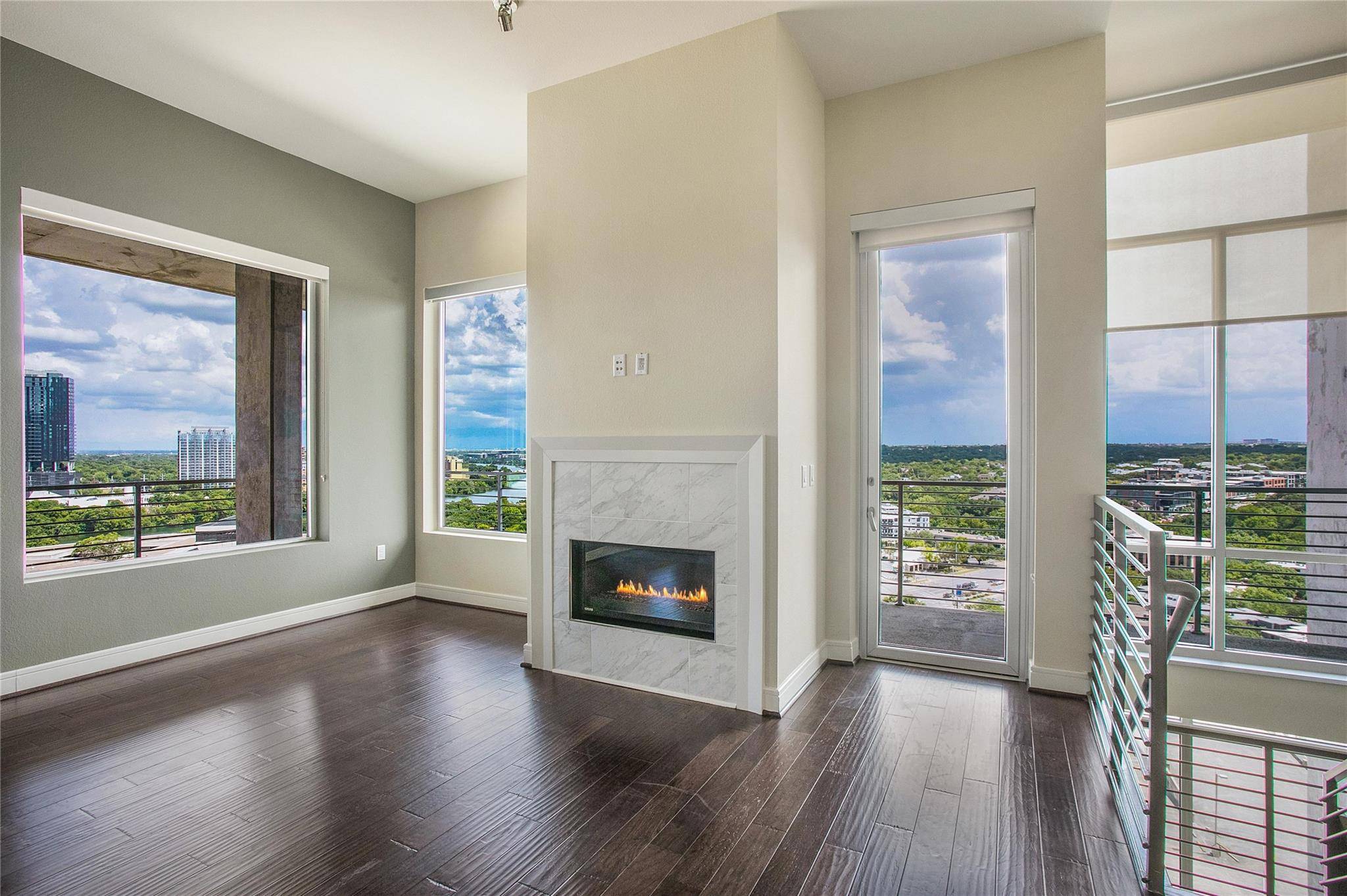 214 Barton Springs RD #1910, Austin, TX 78704