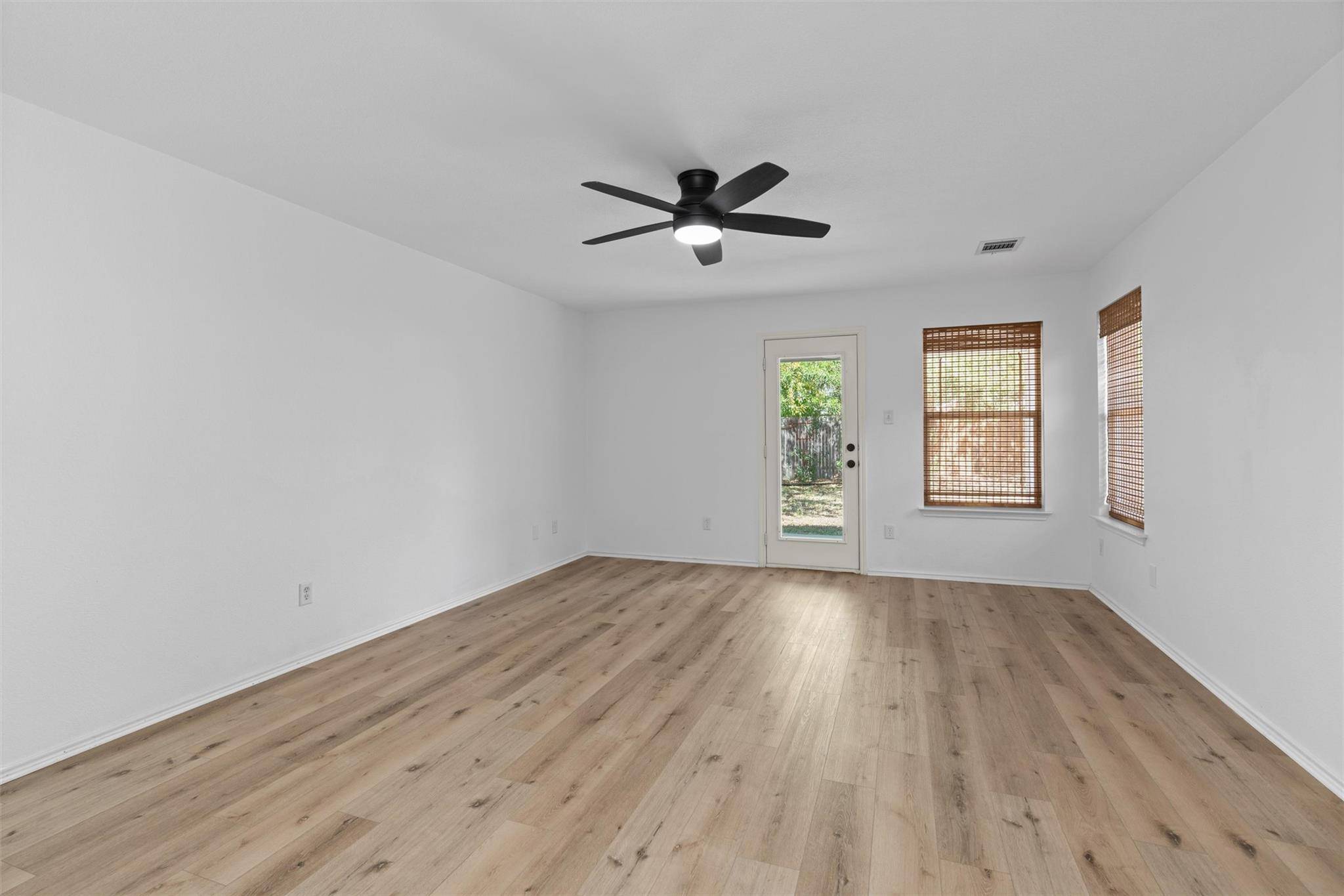 1320 Sleepytime TRL, Pflugerville, TX 78660