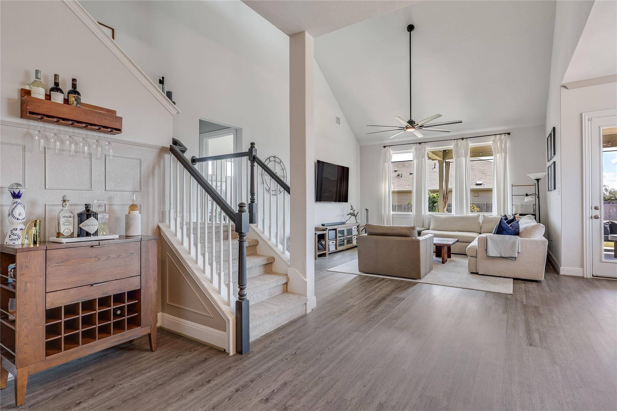 402 Bluejack WAY, Hutto, TX 78634