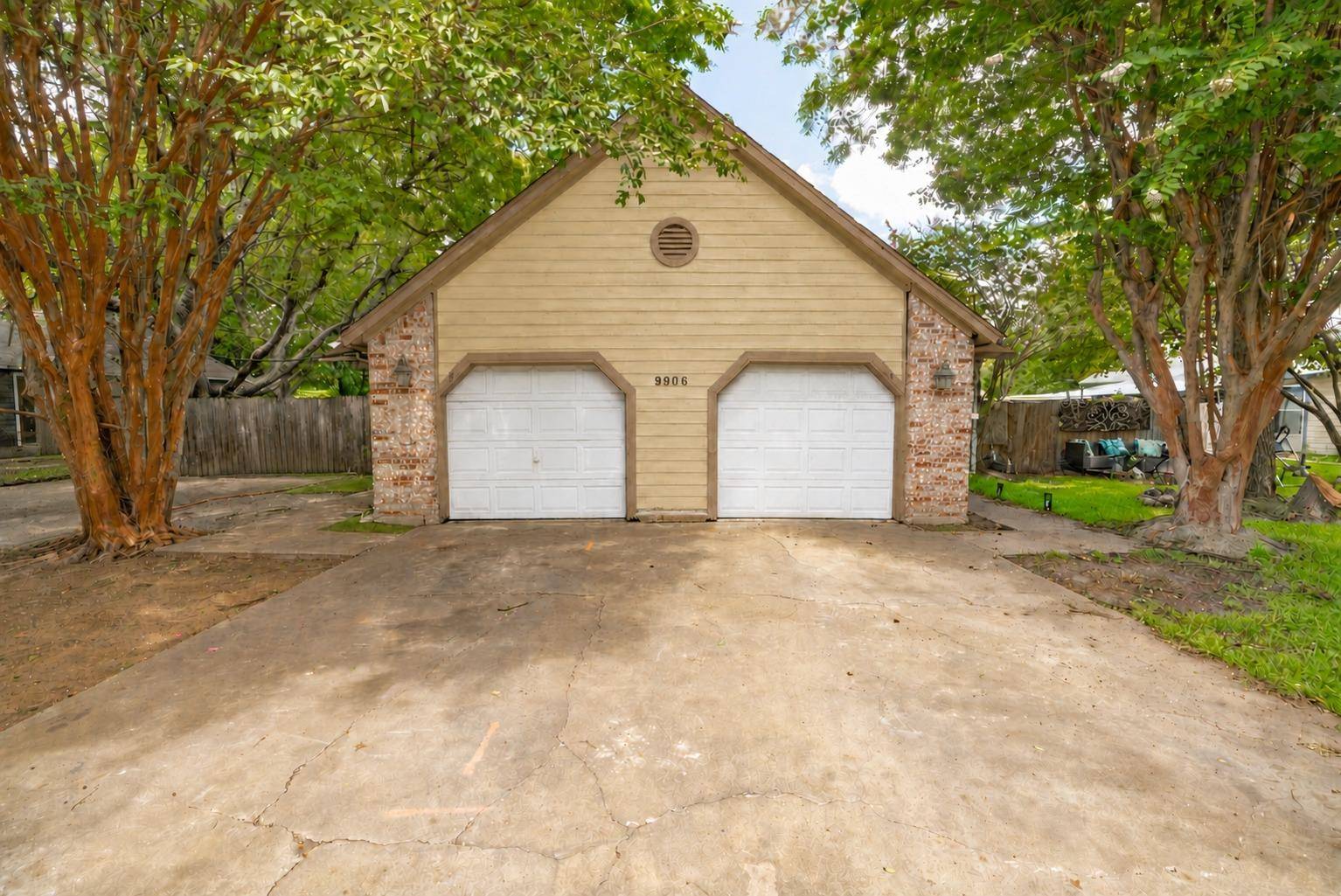 9906 Parliament House RD, Austin, TX 78729