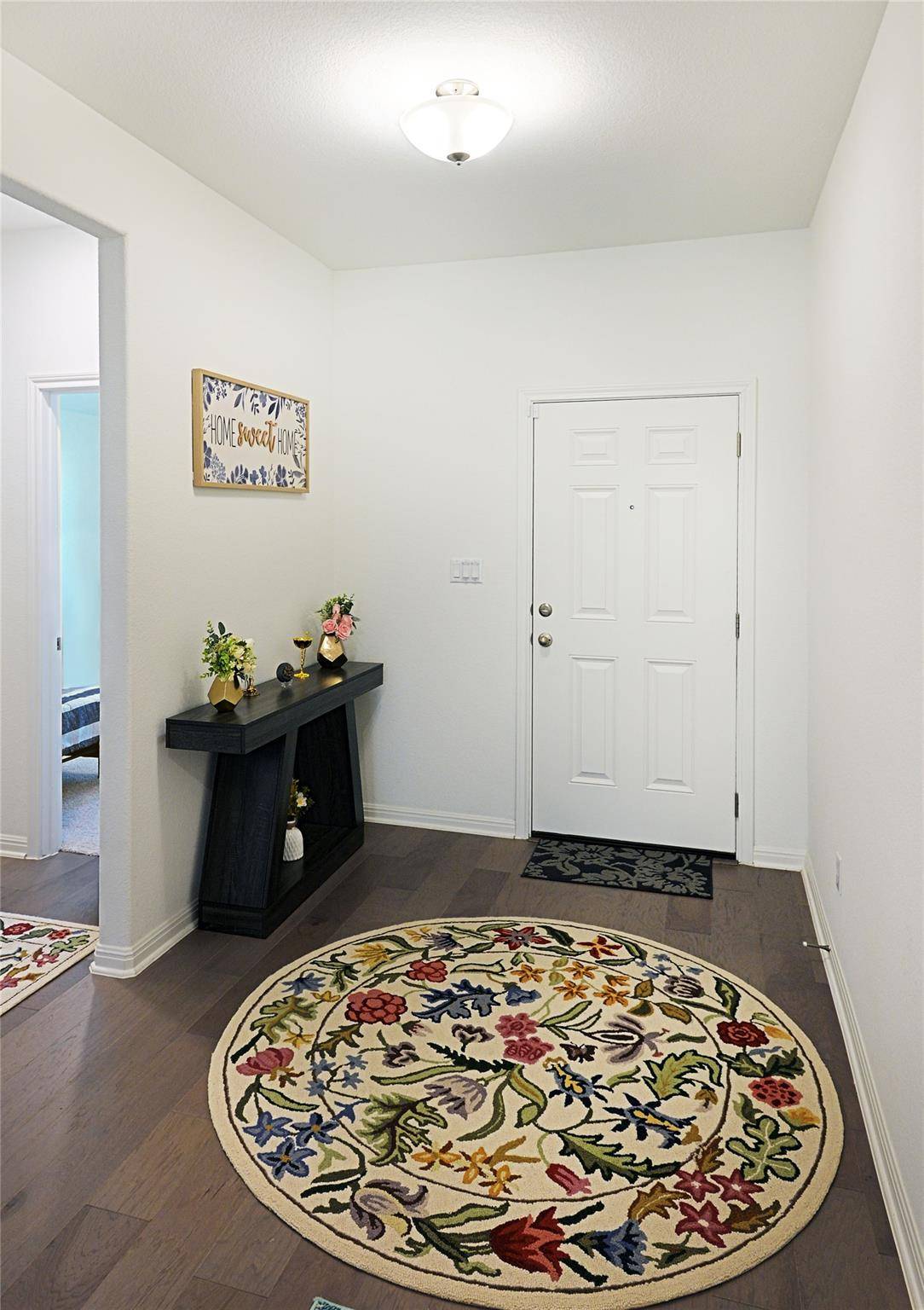 4586 Post LOOP, Round Rock, TX 78681