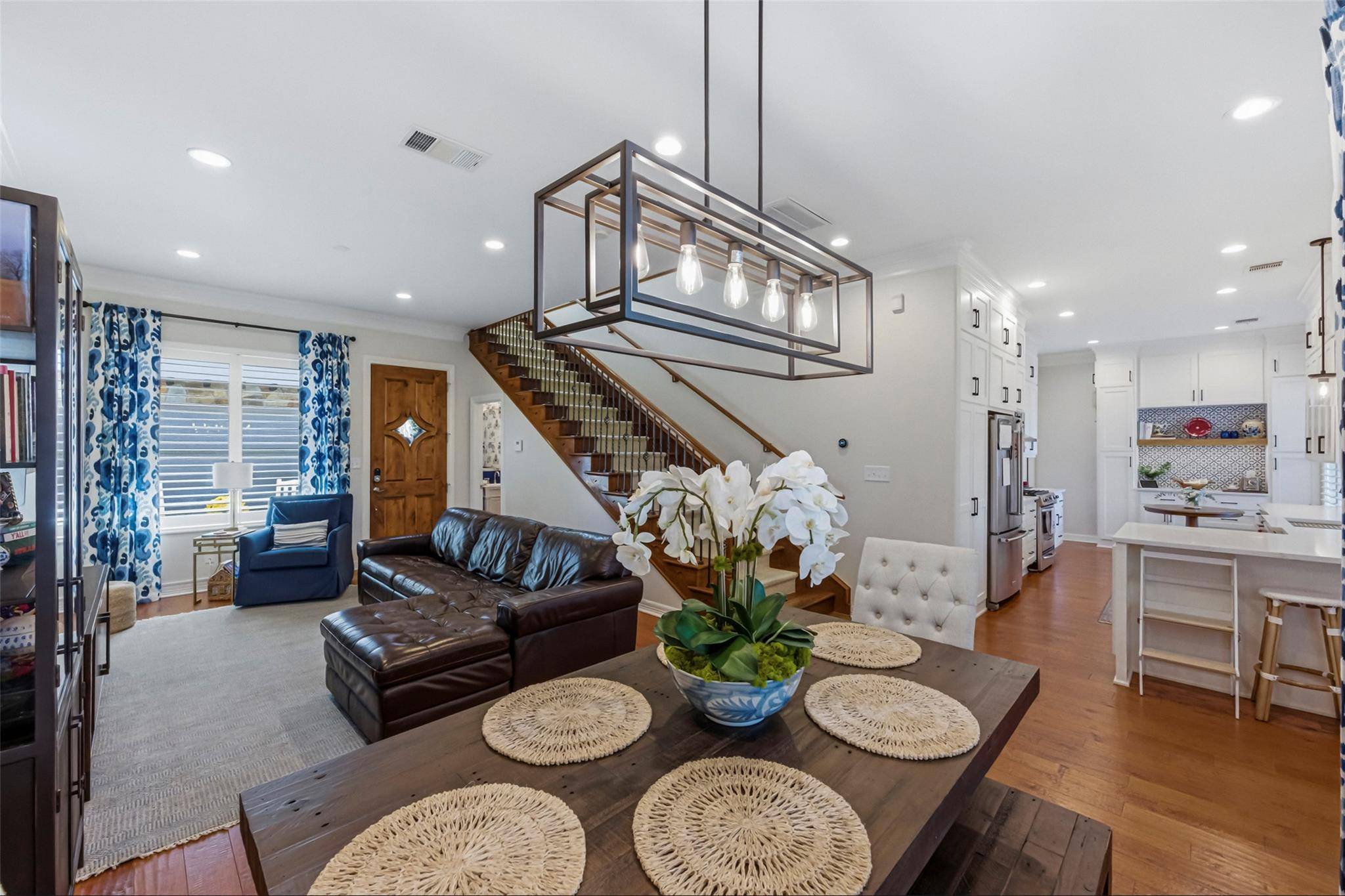 1621 Enfield RD #E, Austin, TX 78703