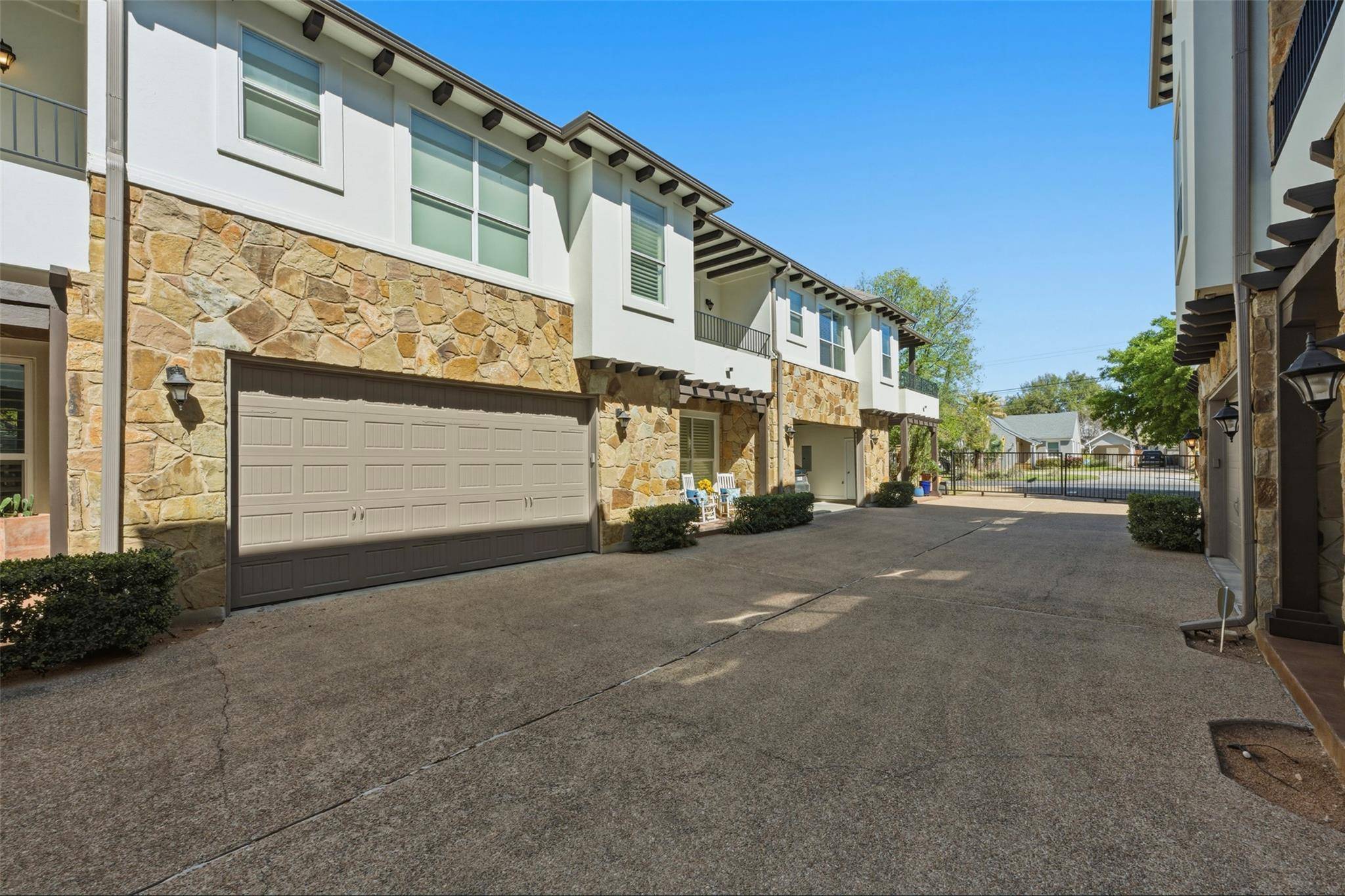 1621 Enfield RD #E, Austin, TX 78703