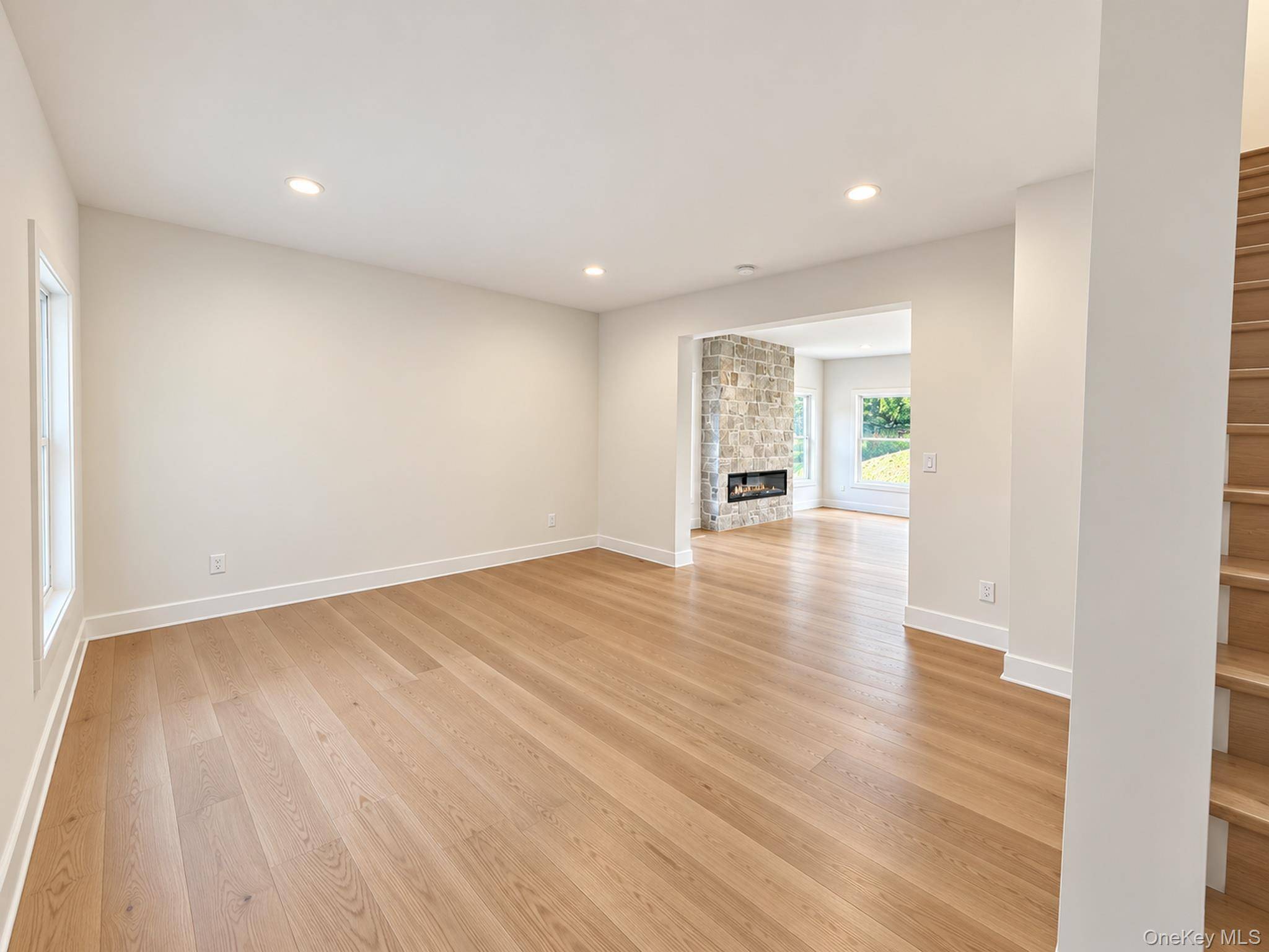 20 Overton PASS, Saint James, NY 11780