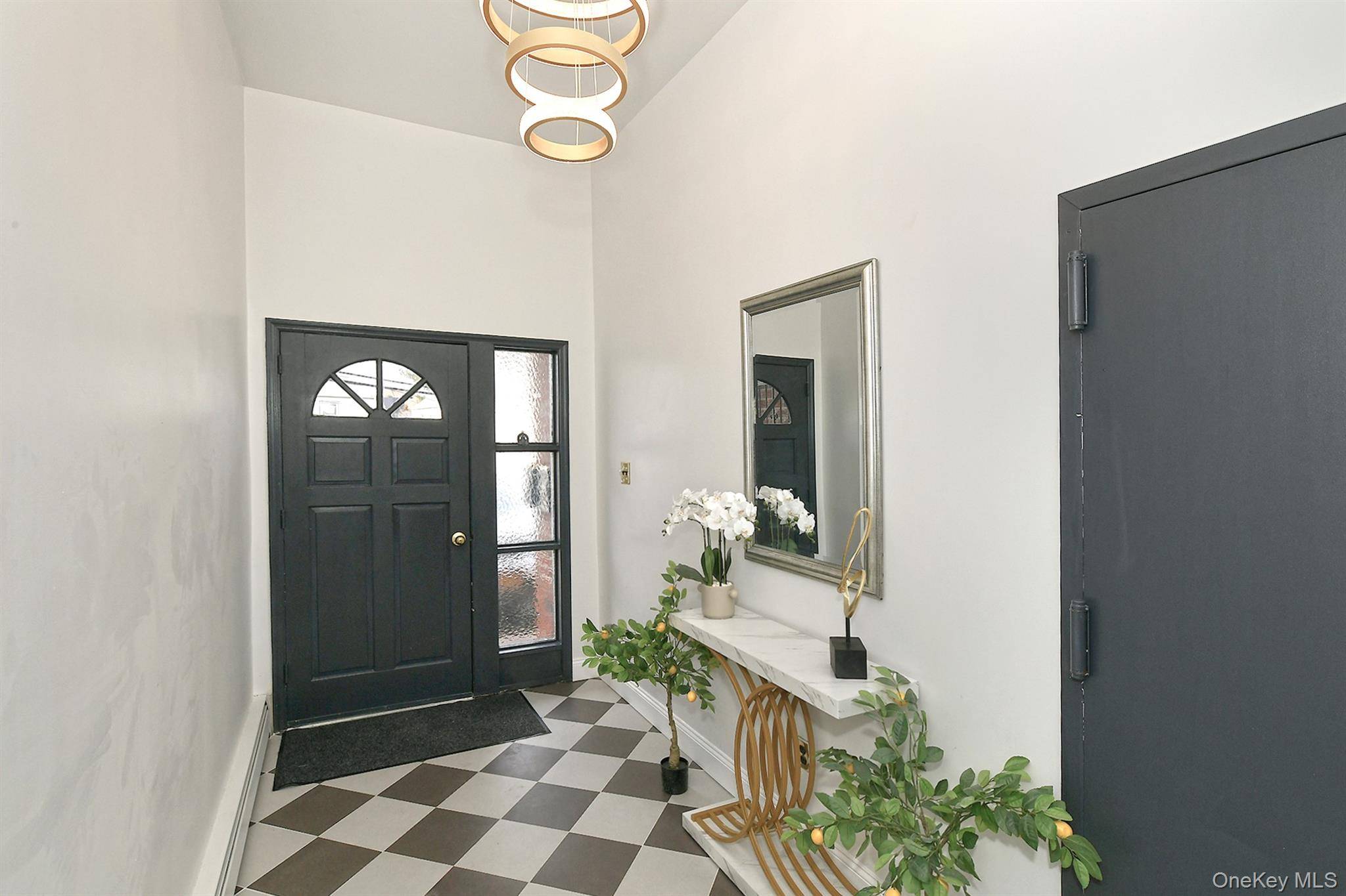 253-34 West End DR #1st Floor, Little Neck, NY 11362