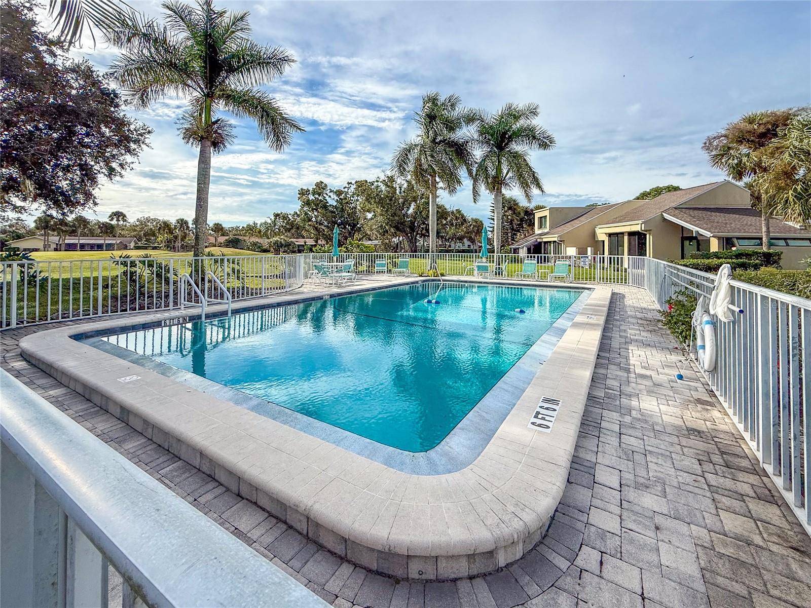 2375 LAKESIDE MEWS #D2, Sarasota, FL 34235