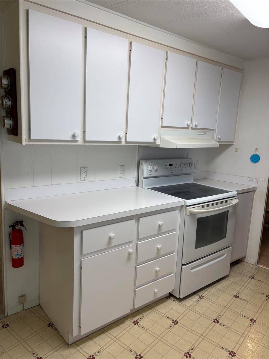 5536 DENMARK DR, Bradenton, FL 34207