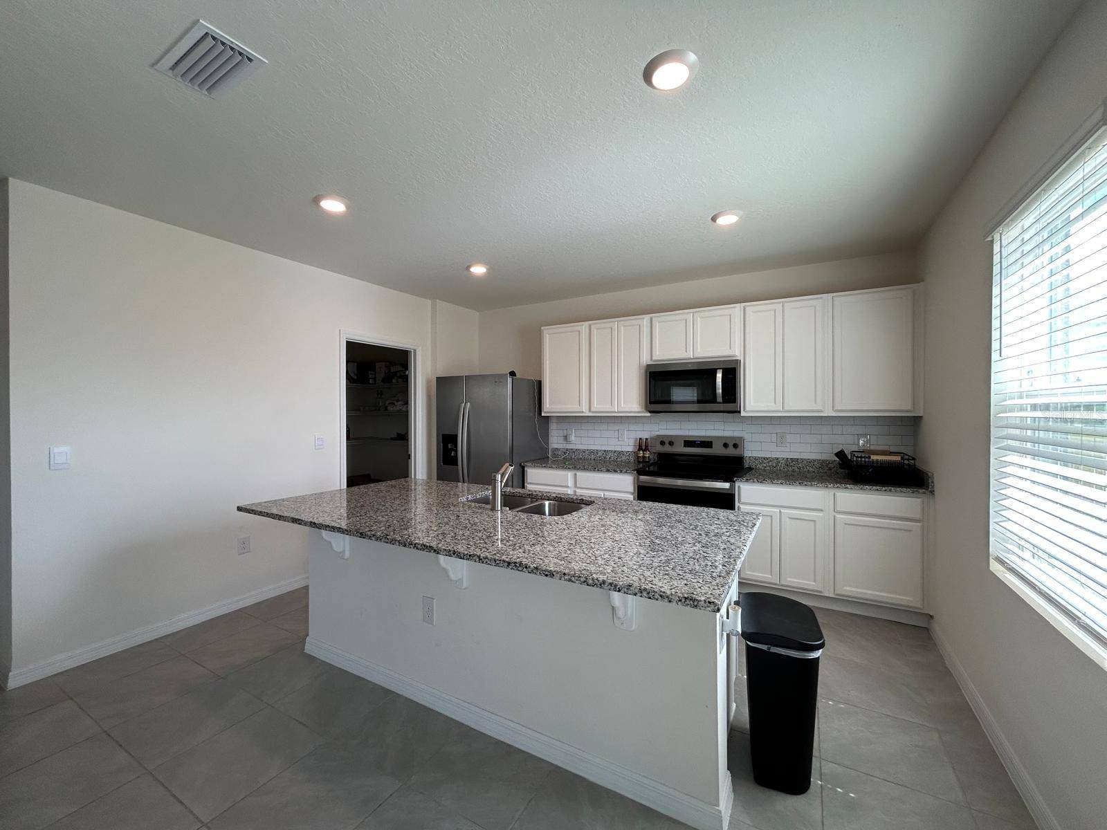 3841 ROYAL AZALEA WAY, Sanford, FL 32773