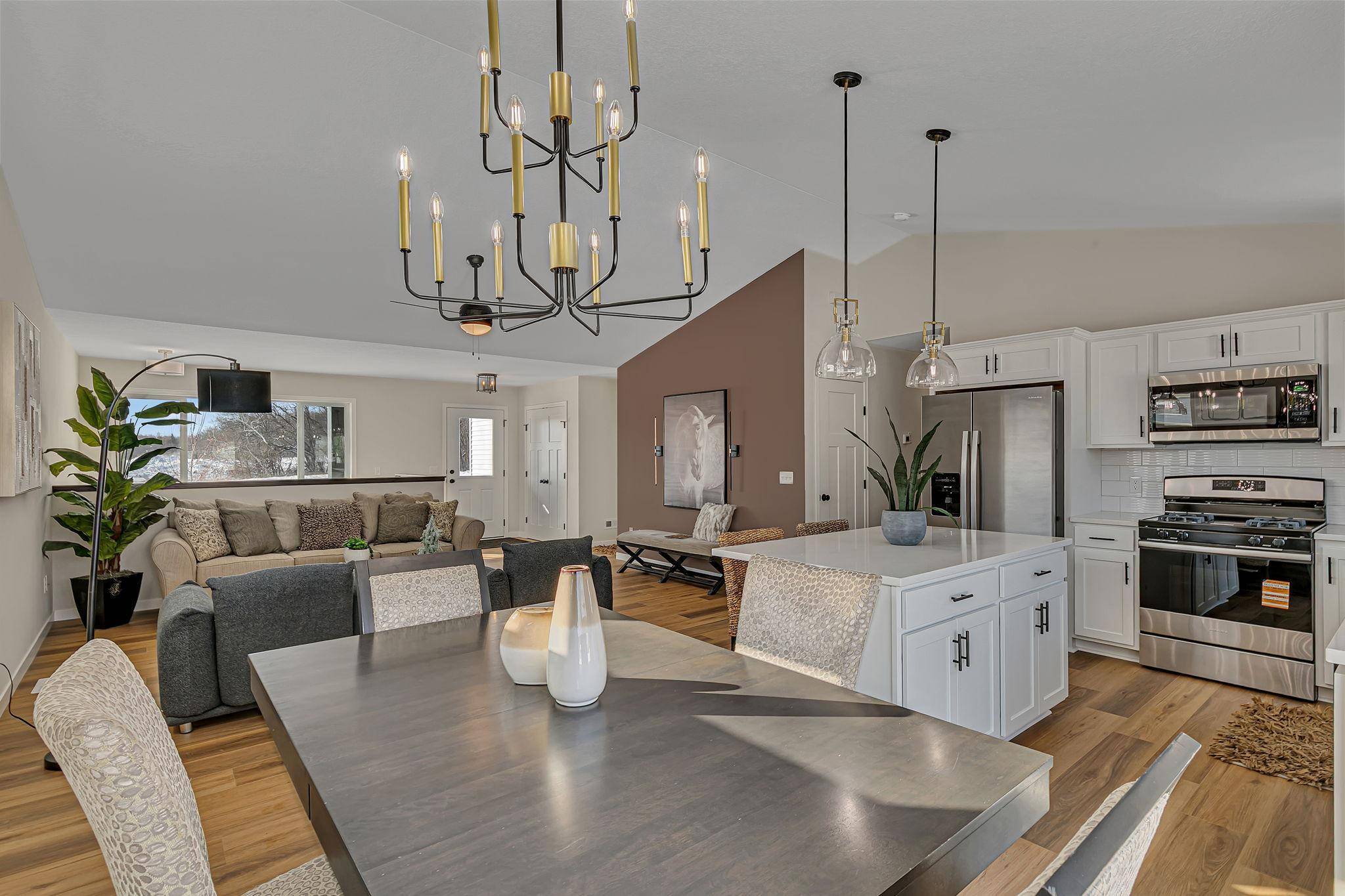 31146 Terra Vista LN, Rockville, MN 56301