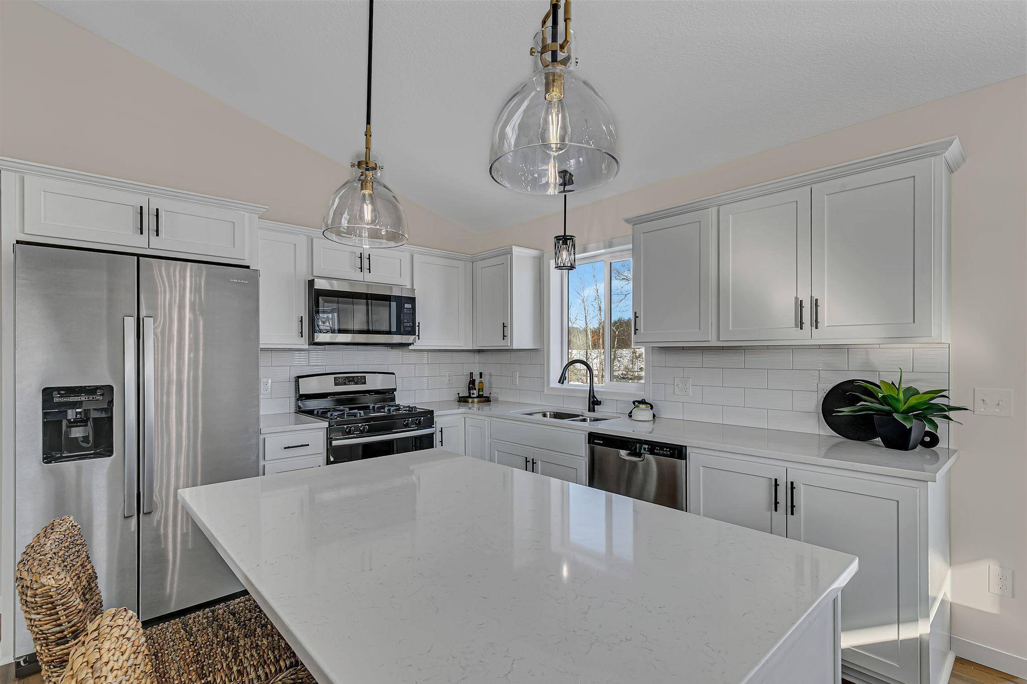 31146 Terra Vista LN, Rockville, MN 56301