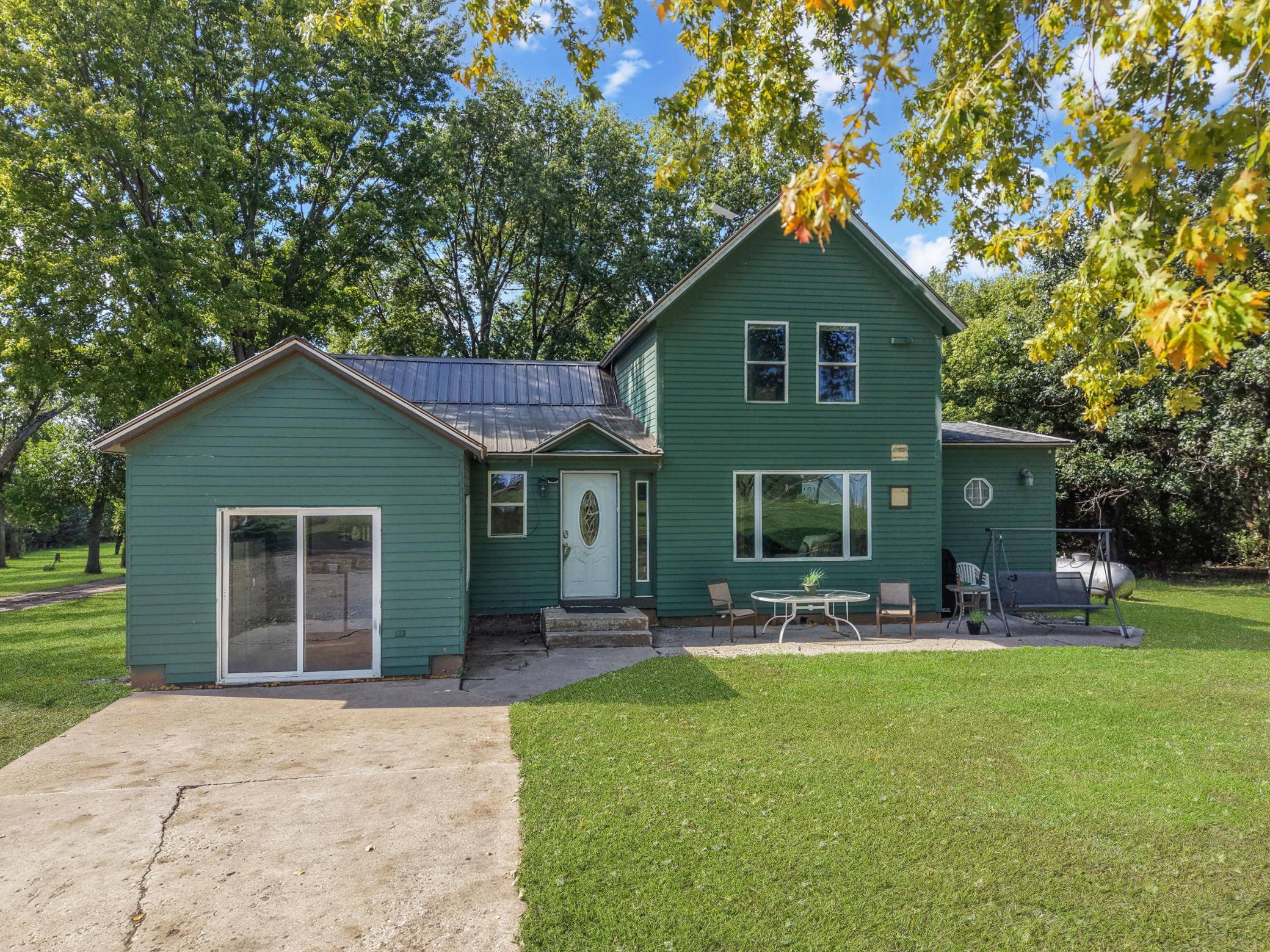 1942 520th ST, Hanley Falls, MN 56245
