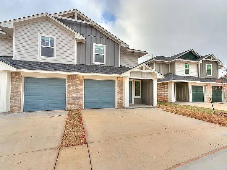 2203 SW SW 102nd Pl PL, Oklahoma City, OK 73159