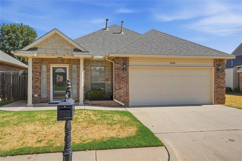 13316 Prairie View LN, Oklahoma City, OK 73142