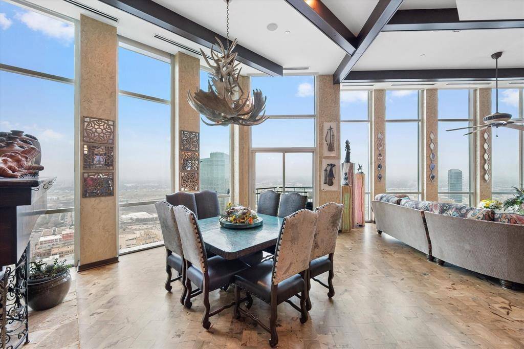 500 Throckmorton Street #3512, Fort Worth, TX 76102