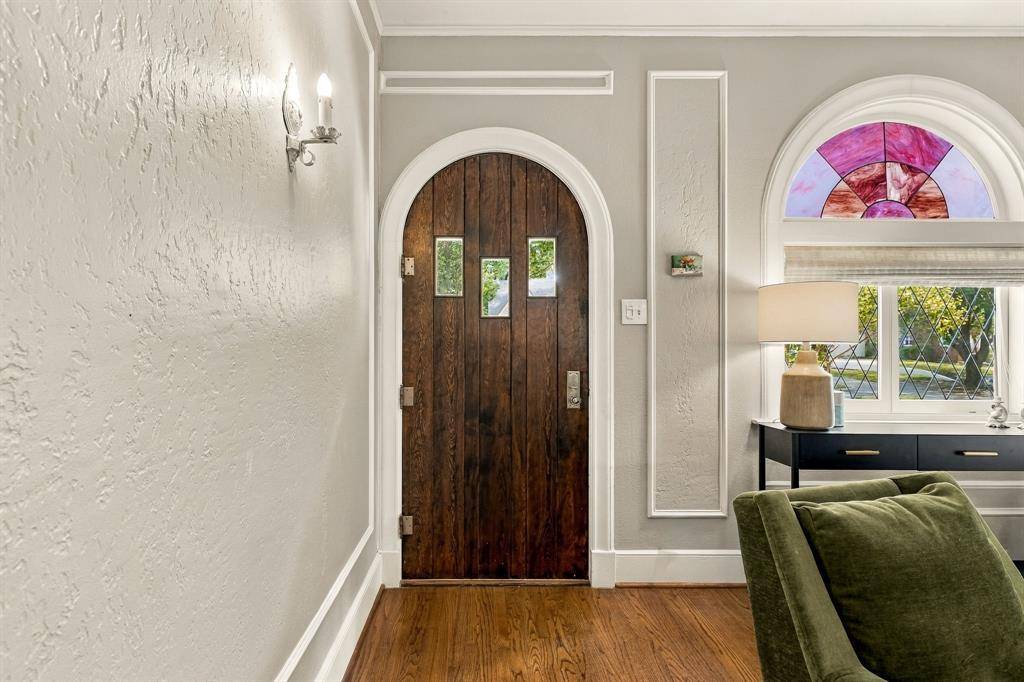 6317 Bryan Parkway, Dallas, TX 75214