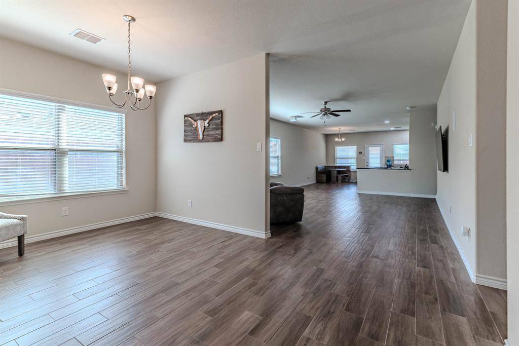 5005 Brookside Drive, Denton, TX 76226