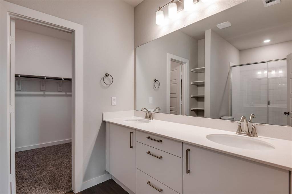 705 Blackland Drive, Venus, TX 76084