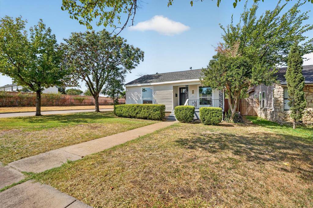 4044 Stanley Avenue, Fort Worth, TX 76110