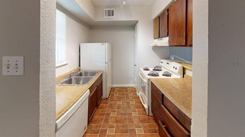 8110 Skillman Street #1016, Dallas, TX 75231