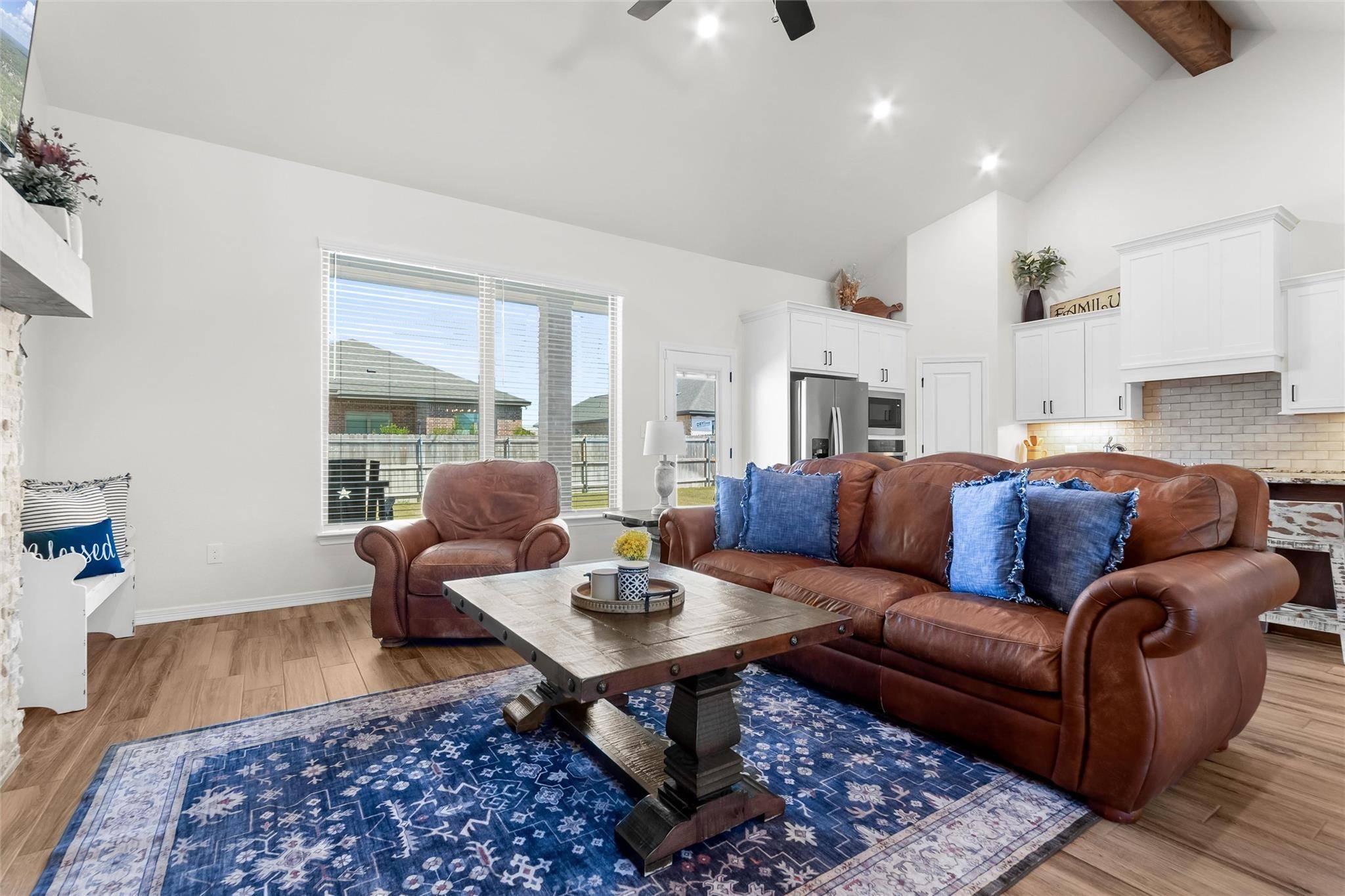 812 Eagle Crest CV, Salado, TX 76571
