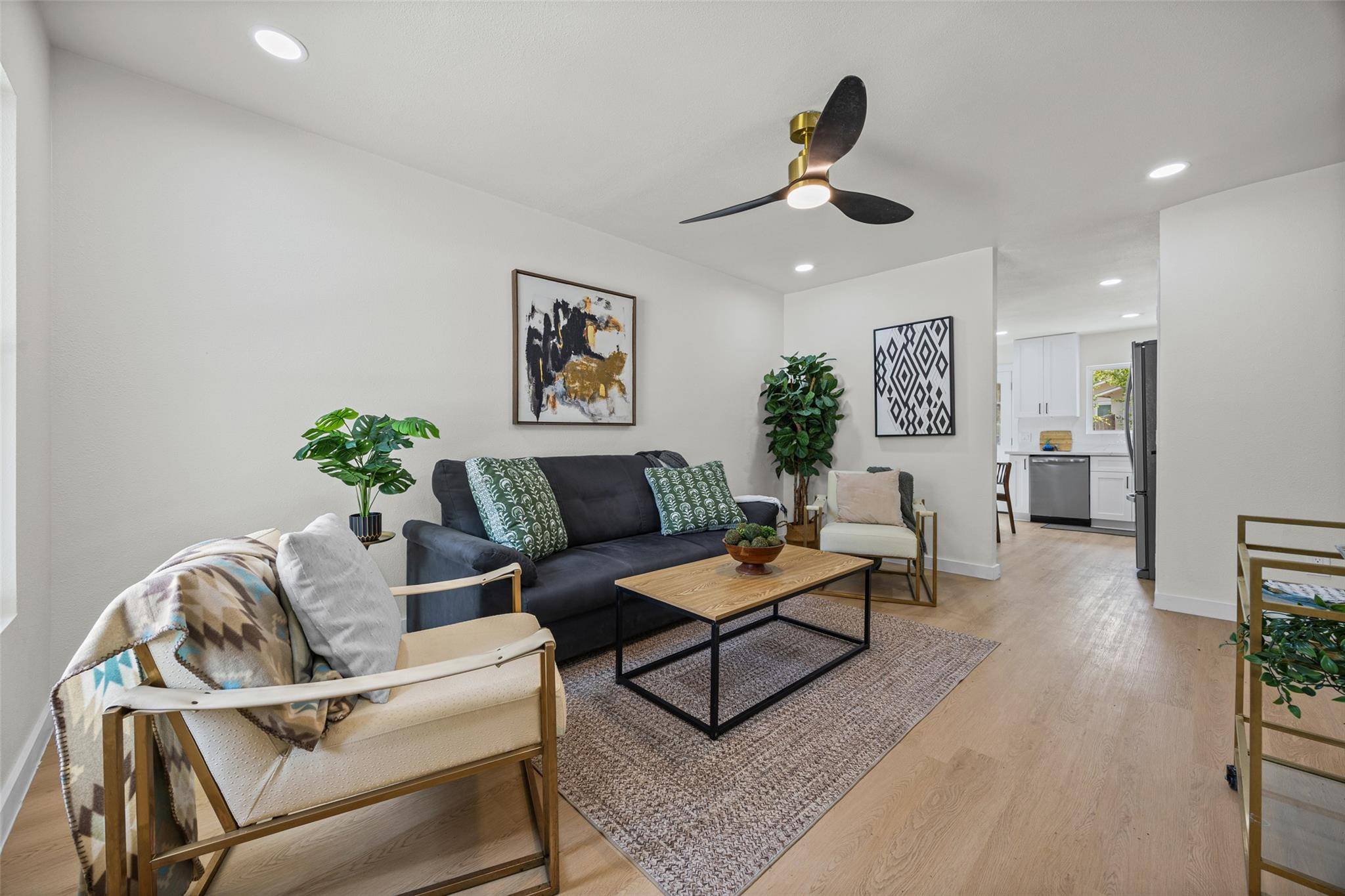 6706 Colony Park DR, Austin, TX 78724