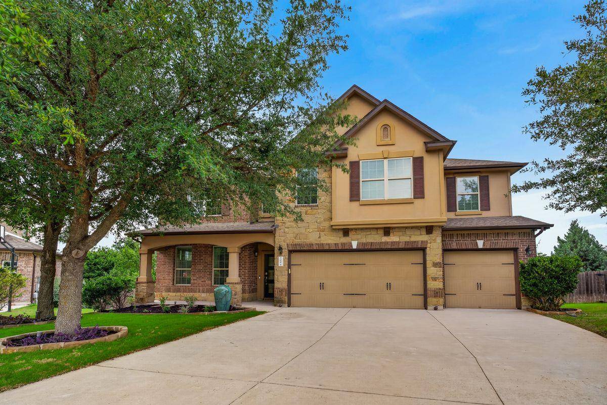 700 Ledge Stone DR, Austin, TX 78737