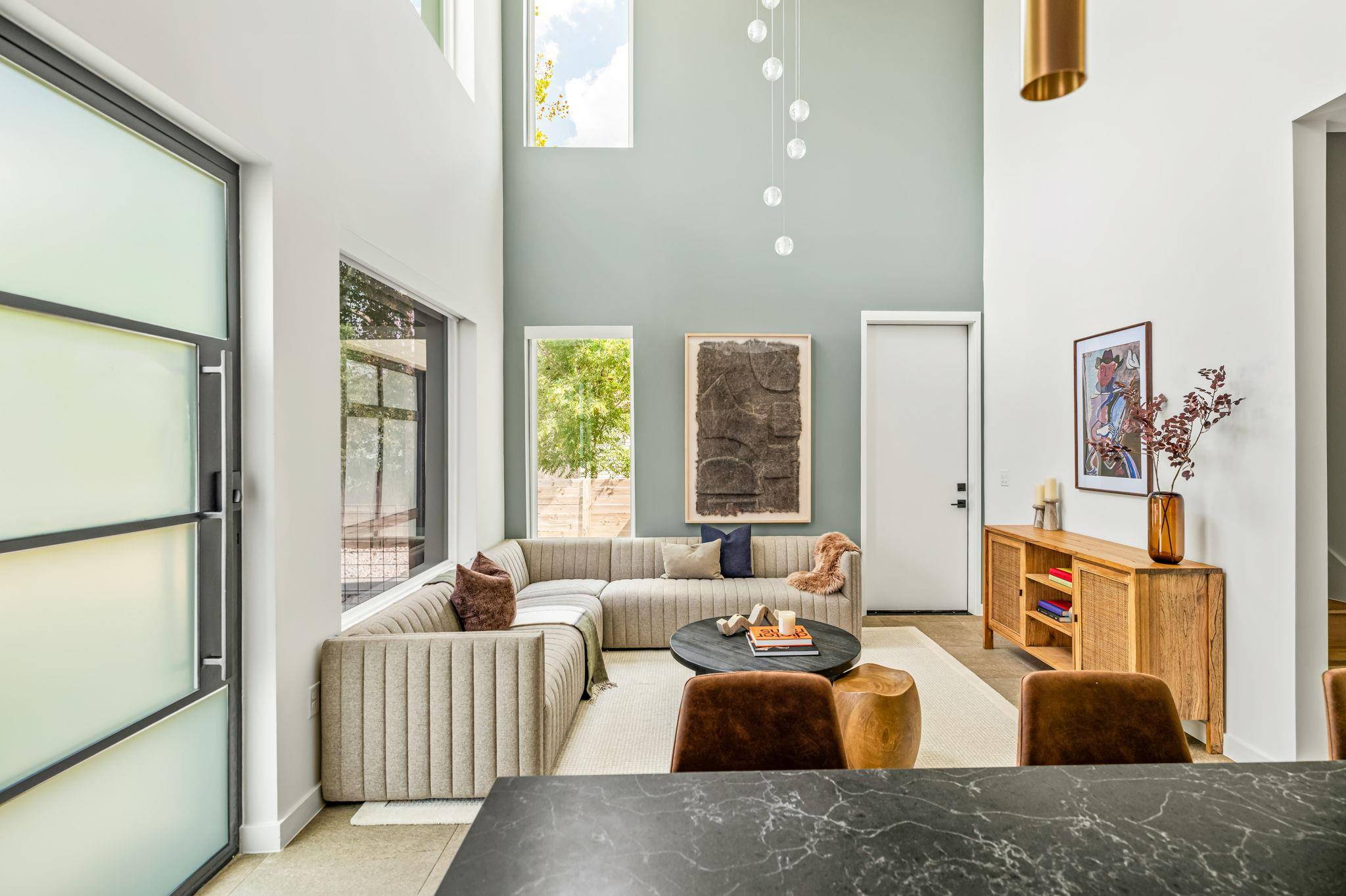 605 Brentwood ST #1, Austin, TX 78752