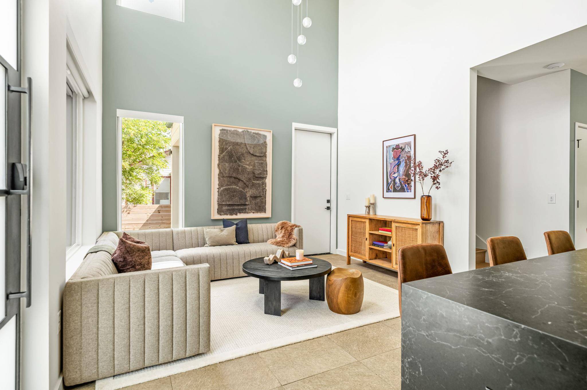 605 Brentwood ST #1, Austin, TX 78752
