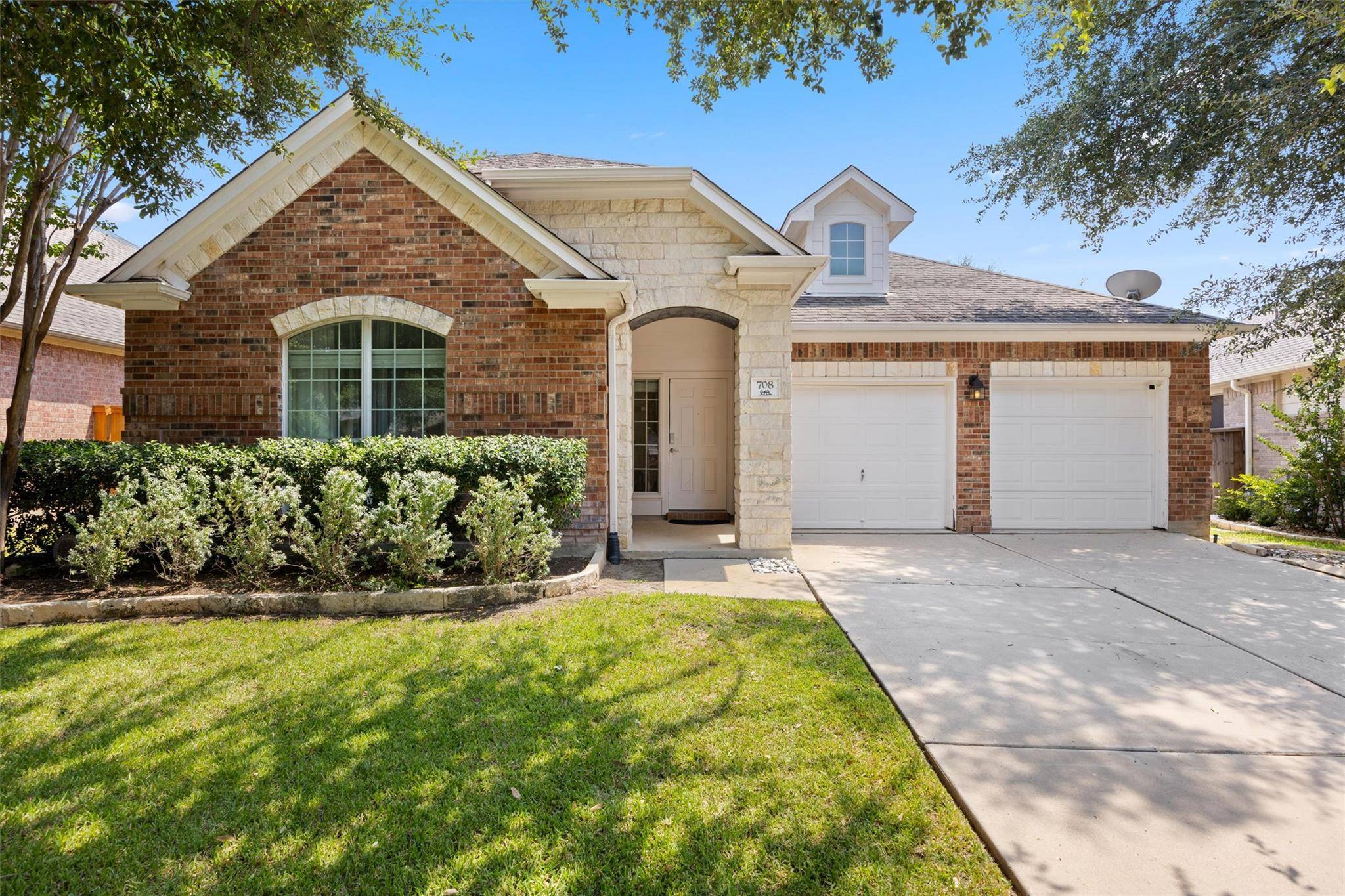 708 Bent Wood PL, Round Rock, TX 78665