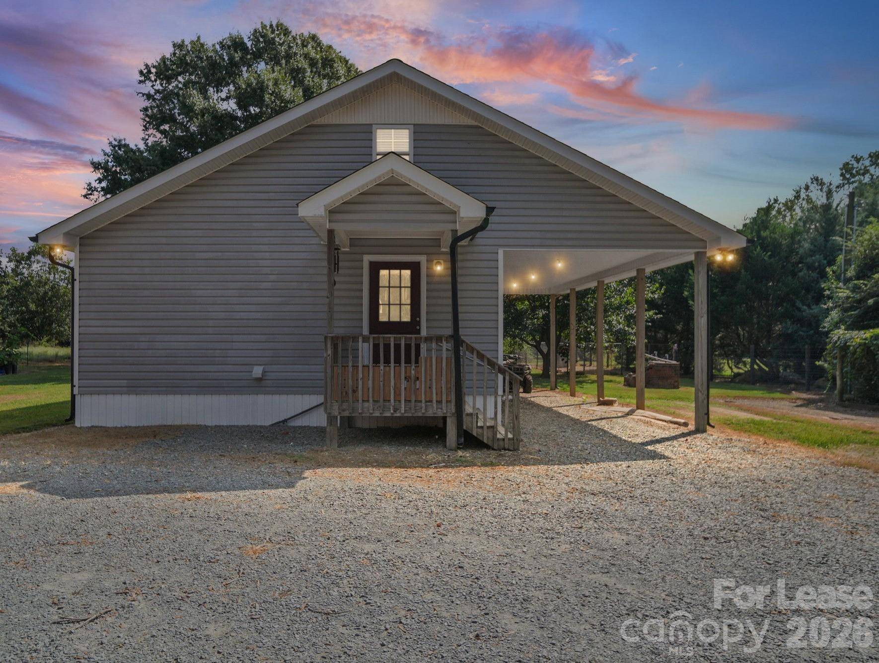 2301B Honeycutt Simpson RD, Monroe, NC 28110