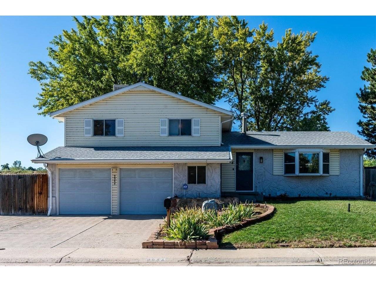 9984 W Maryland, Lakewood, CO 80232