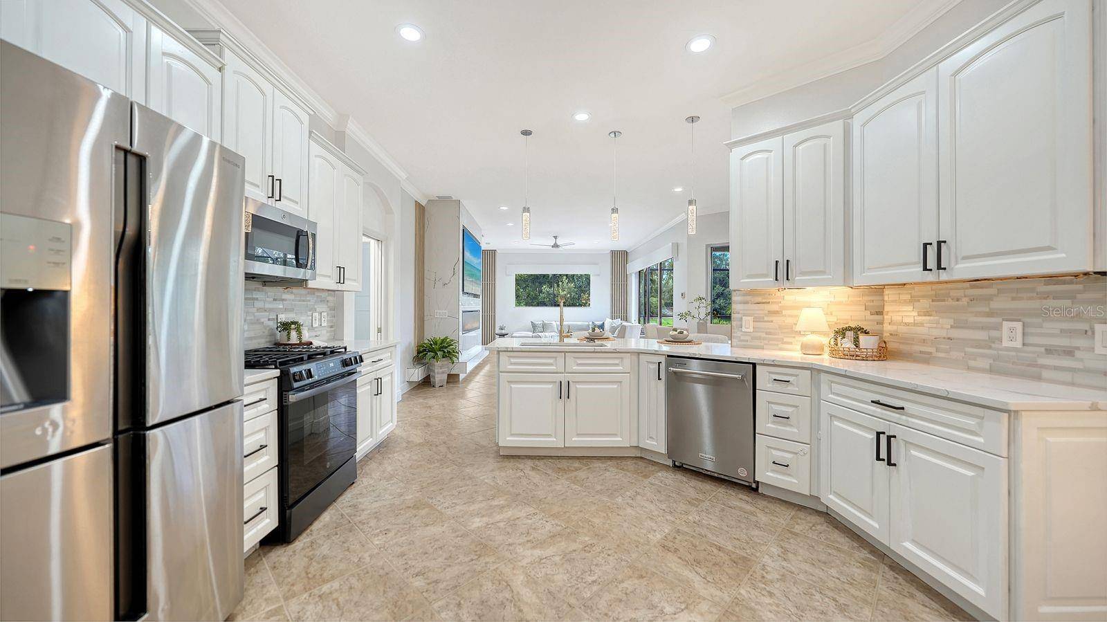 14250 SUNDIAL PL, Lakewood Ranch, FL 34202