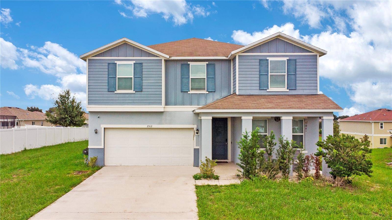 2512 BEGONIA ST, Mascotte, FL 34753