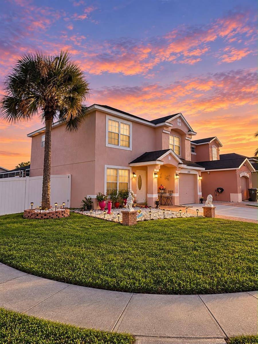 100 WINDY DUNE CT, Kissimmee, FL 34743