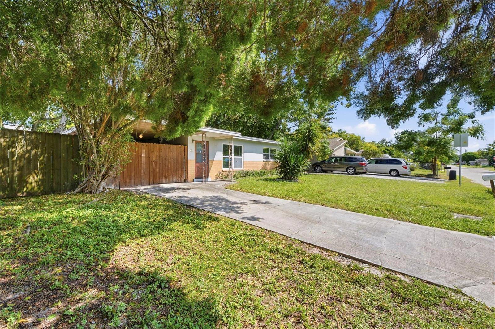 4927 DRIFT TIDE DR, New Port Richey, FL 34652